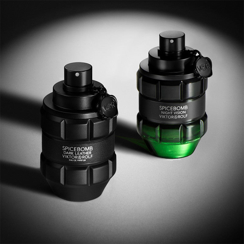 Viktor and Rolf - Spicebomb Dark Leather (Eau de Parfum Oneigmatique et Sensolle pour homme)